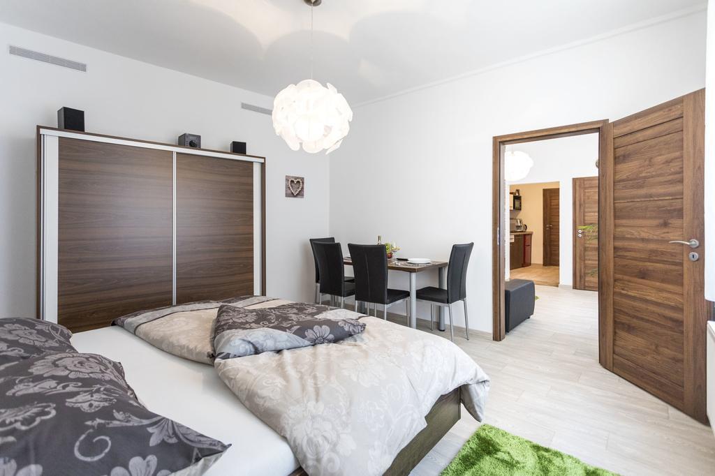 Apartman Dolni Namesti Olomouc Buitenkant foto